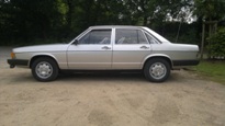 Audi 100LS-1977